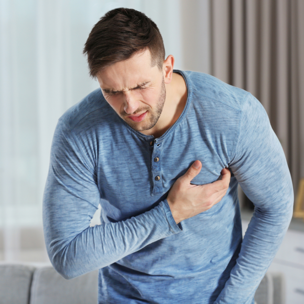 καρδιακές παθήσεις man in chest pain