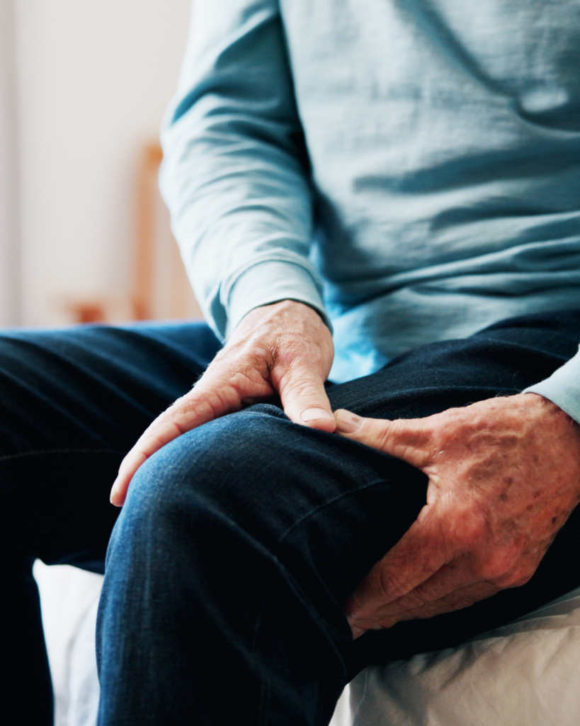 απόφραξη περιφερικής αρτηρίας
man with leg cramp