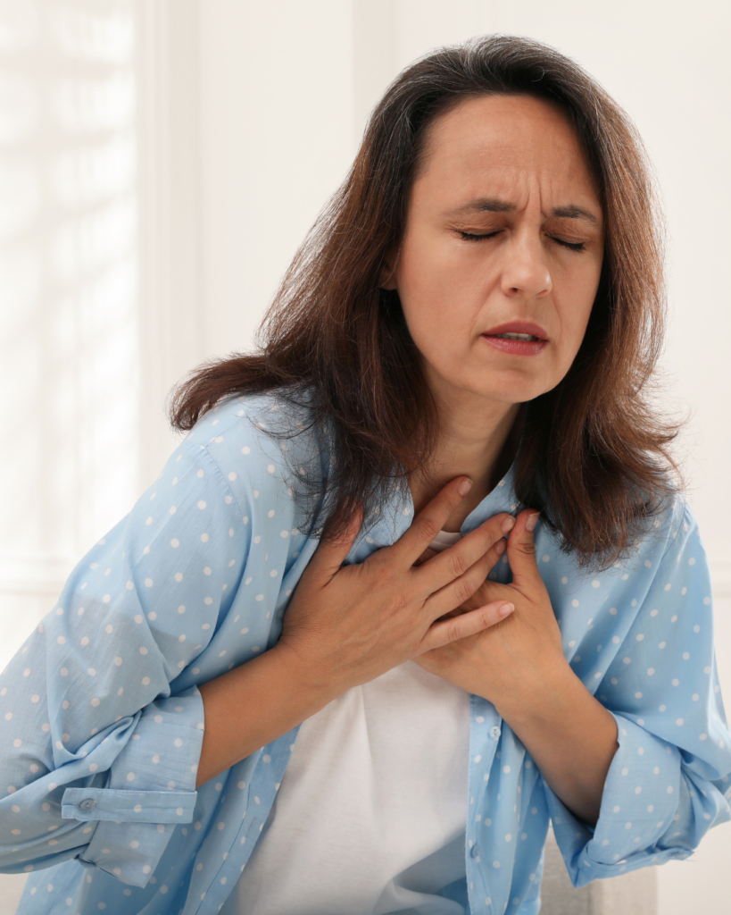 μεσοκοιλιακή επικοινωνία woman having difficulty breathing